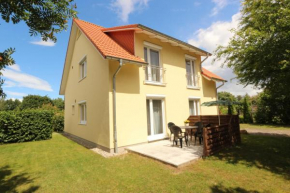 Ferienhaus Ahorn mit Garten in Zinnowitz, Zinnowitz